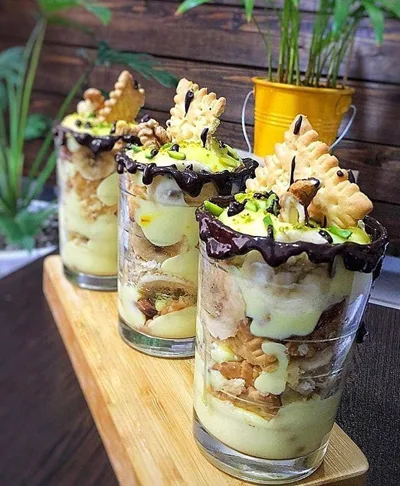 Banana and Biscuits Desserts Saffron Recipe,Banana and Biscuits,Biscuits Desserts,Saffron Recipe,Banana and Biscuit Desserts, Making Banana Desserts and Biscuits, How to Make Banana Desserts and Biscuits, Tips for Banana and Biscuit Desserts, Desserts, Cooking, Saffron Cooking