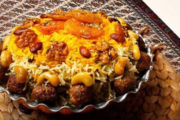 Delicious cooking recipe for Qaisi rice noodles with Iranian saffron, Qaisi rice with Iranian saffron, Qaisi rice, Qaisi rice with saffron, local food, how to prepare Qaisi rice with Iranian saffron, tips for Qaisi rice with Iranian saffron, how to prepare different types of rice, cooking training with saffron