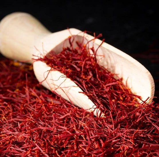 Effort at the price of saffron in Kermanshah province , Saffron in Kermanshah province, saffron harvest, saffron cultivation, economic prosperity in saffron, medicinal plants, saffron in Kermanshah province, saffron price in Kermanshah province