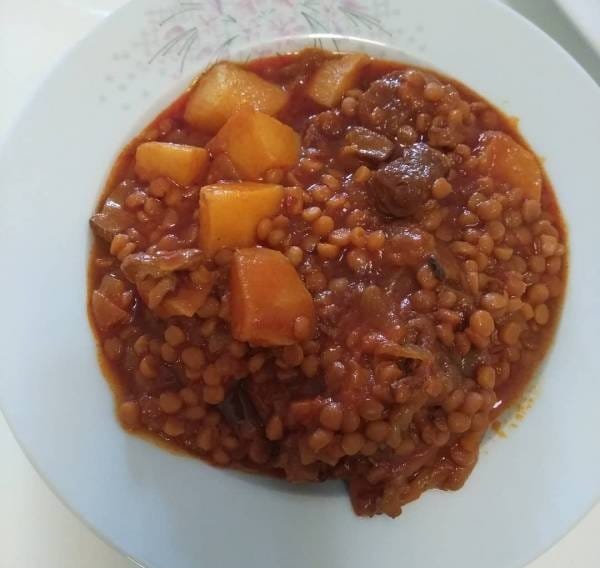 How to prepare quince fruit stew, quince fruit stew, types of quince fruit stew, how to prepare quince fruit stew delicious, Isfahan quince fruit stew recipe with saffron