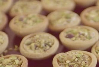Recipe for delicious dessert of Dry milk halva with saffron, Types of Halva with Milk, How to Make Arabic Halva, Delicious Dessert Recipe, Dry Milk Halva, Dry Milk Halva with Saffron