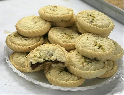Sweets Kolompeh Kermani Saffron Recipe,Sweets Kolompeh Kermani,Sweets ,Kerman,Saffron,saffron mashhad