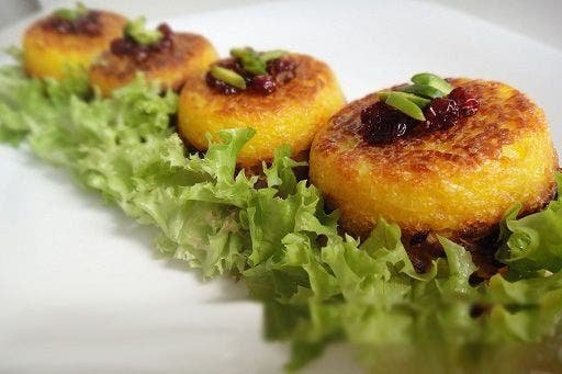 recipe for cooking Tahchin finger with Iranian saffron